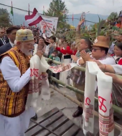 People of Sikkim accord grand welcome to PM Modi with immense fervour and full of enthusiasm
