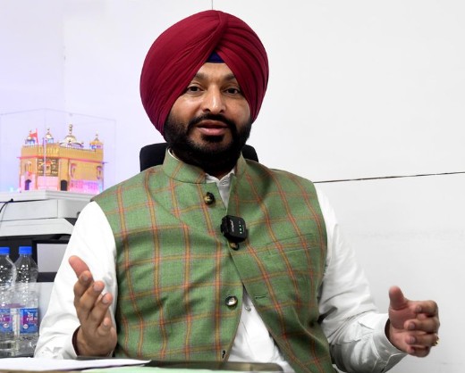 रेलवे राज्य मंत्री रवनीत सिंह बिट्टू ने पूर्वी समर्पित माल गलियारे पर 24 घंटे गश्त बढ़ाने की योजना की घोषणा की