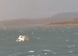 Tragic boat capsizes at Bargi Dam during evening storm in Madhya Pradesh