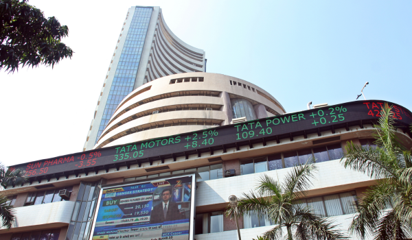 BSE Sensex rises 27 points to settle at 78,520
