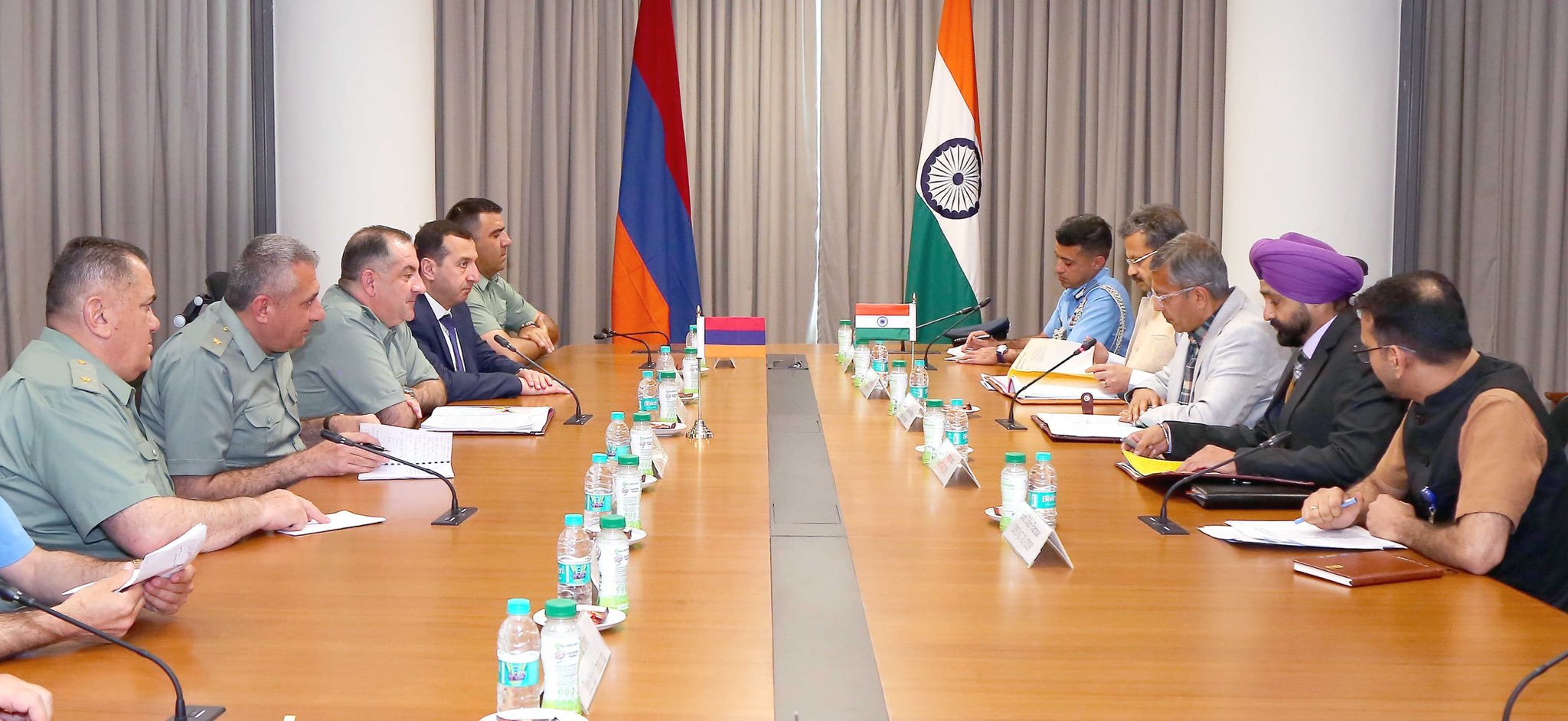 Defence Secretary holds talks with Armenia’s military chief in New Delhi