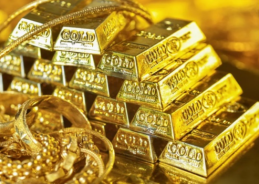 Gold falls 0.6% to Rs 1,54,050 per 10 grams in Indian bullion market