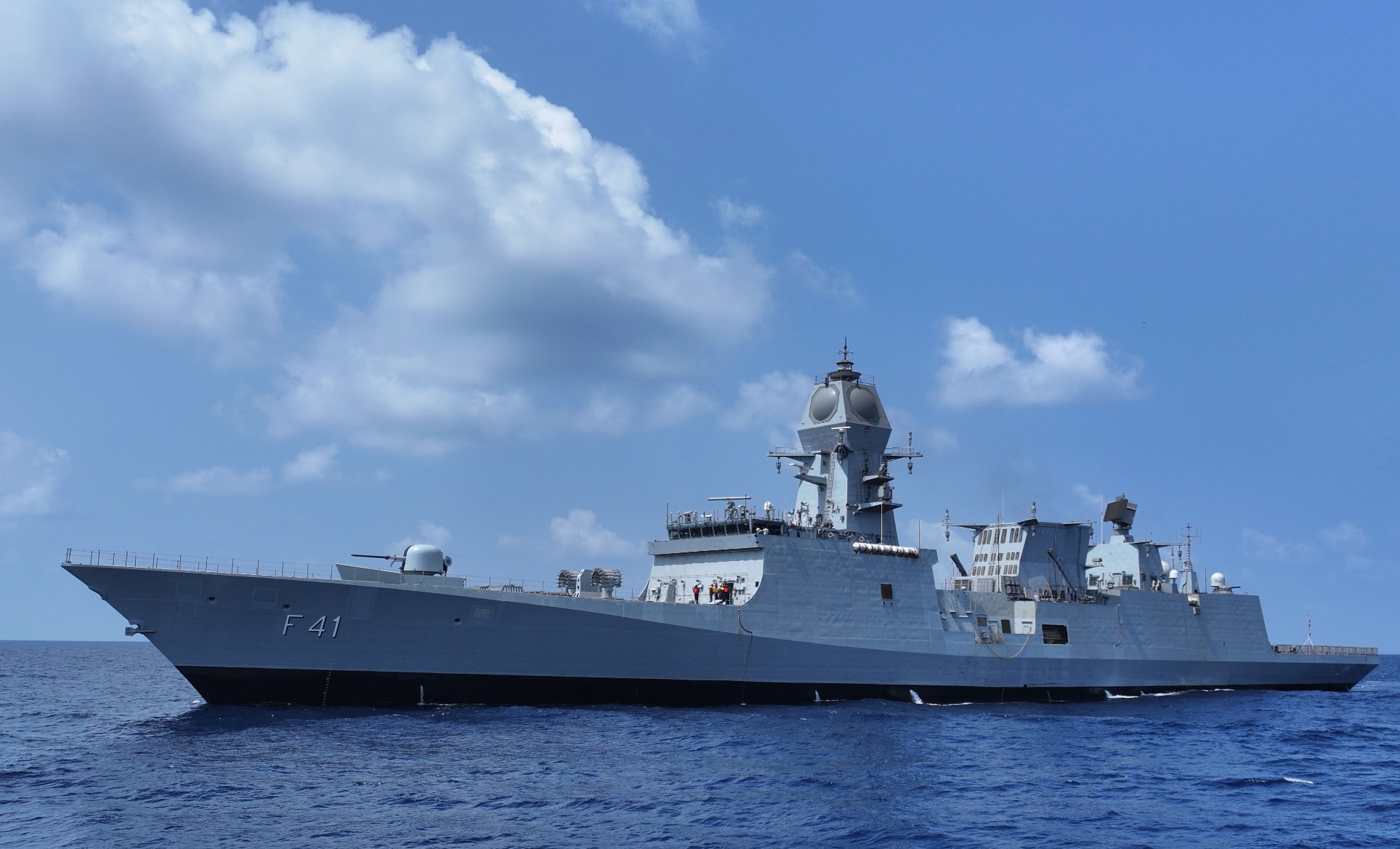 भारतीय नौसेना के स्वदेशी स्टेल्थ युद्धपोत आईएनएस ‘तारागिरी’ को आज विशाखापत्तनम में अधिकृत किया जाएगा