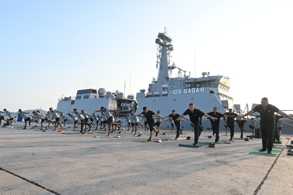 IOS SAGAR departs Phuket after successful three-day Operational Turnaround