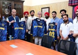 J&K CM Abdullah unveils Sher-i-Kashmir Cricket Club jersey