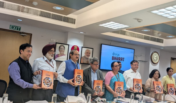 NITI Aayog Vice Chairman Suman Bery releases anthology ‘Divya Bharat: A Window to the Soul of India’ 