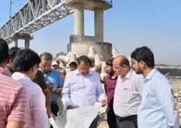 Railways Conducts Safety and Technical Review of Bridges Over Ravi River in J&K
