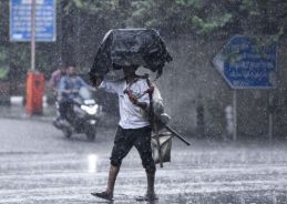 IMD forecasts heavy rainfall over Arunachal Pradesh, Kerala, Tamil Nadu, Puducherry 