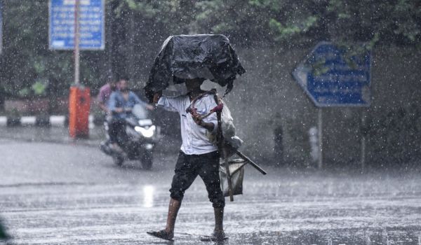 IMD forecasts heavy rainfall over Arunachal Pradesh, Kerala, Tamil Nadu, Puducherry 