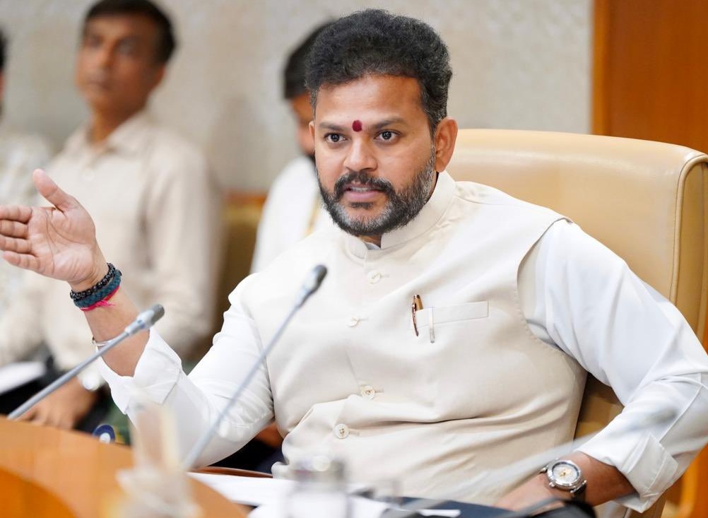 नागर विमानन मंत्री राम मोहन नायडू ने विमानों और विमान उपकरणों के निर्माण तथा रखरखाव के बारे में नागर विमानन परामर्श समिति की बैठक की अध्यक्षता की