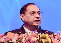 SEBI Chairman Says Technology is Reshaping Trading, Distribution and Advice