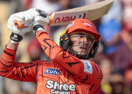 IPL: Punjab Kings beat Sunrisers Hyderabad by 6 wickets