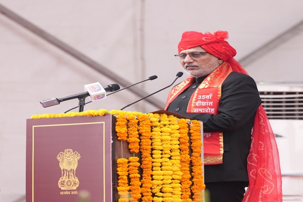 Vice-President Calls Upon Students to Think Critically, Act Ethically at Rajasthan University Convocation