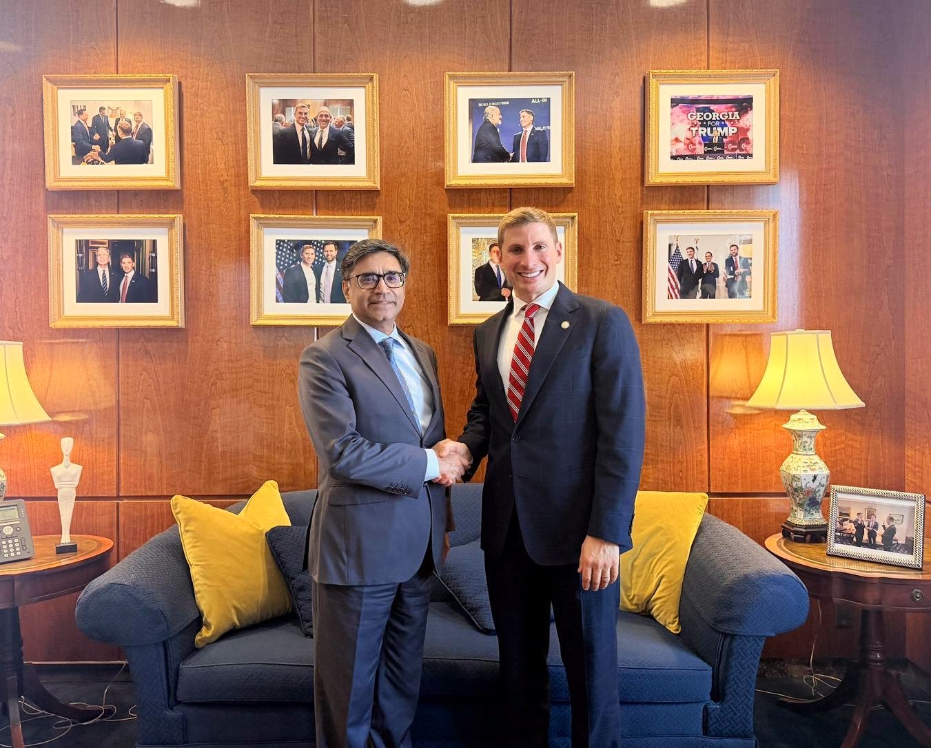 भारत-अमरीका पैक्स सिलिका के अंतर्गत सहयोग को बढ़ाने पर सहमत