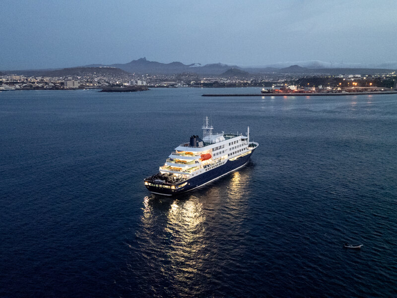 WHO advises 42-day monitoring for passengers and crew after hantavirus outbreak on cruise ship