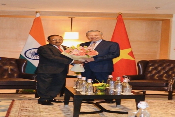 NSA Ajit Doval Meets  President of Vietnam To Lam in Delhi