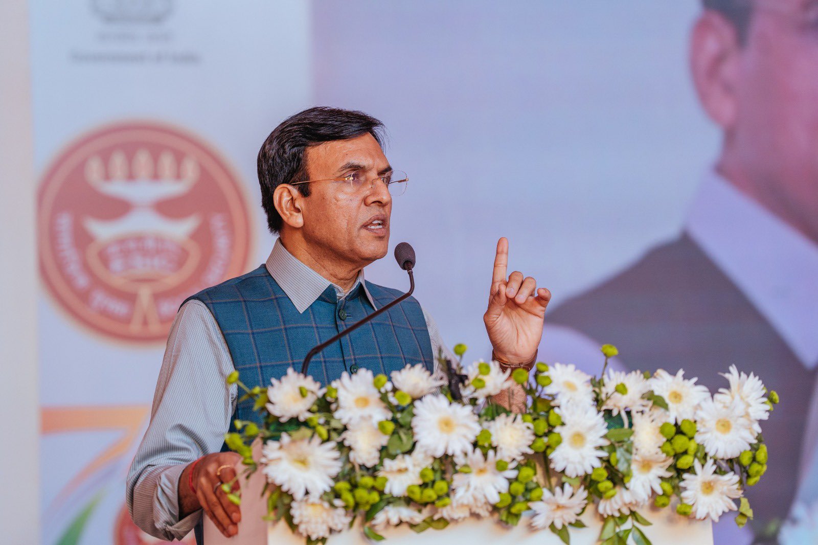 Labour & Employment Minister Mansukh Mandaviya extends greetings on World Labour Day