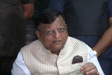 प. बंगाल के मुख्य चुनाव अधिकारी मनोज अग्रवाल ने धांधली के आरोपों को निराधार बताया