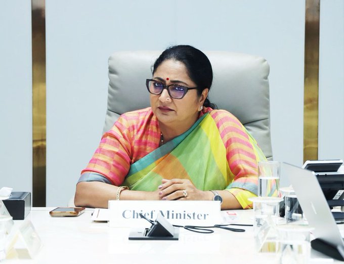 दिल्ली : मुख्यमंत्री रेखा गुप्ता ने डिजिटल चालान निपटान प्रणाली की घोषणा की