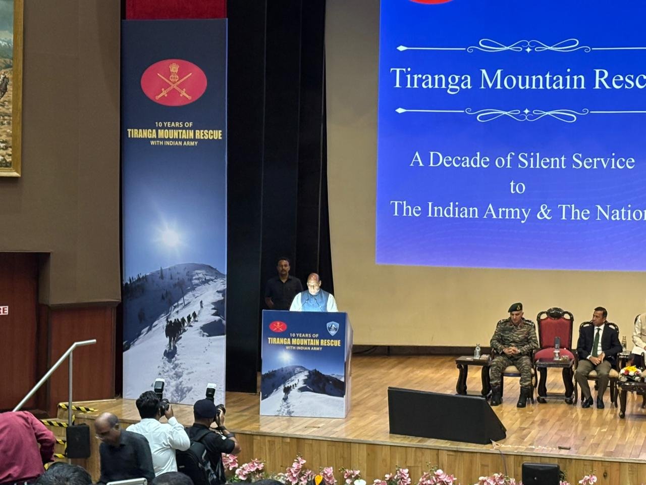 देश की सुरक्षा सीमाओं के साथ समाज और पर्यावरण की सुरक्षा से भी जुड़ी: रक्षा मंत्री राजनाथ सिंह
