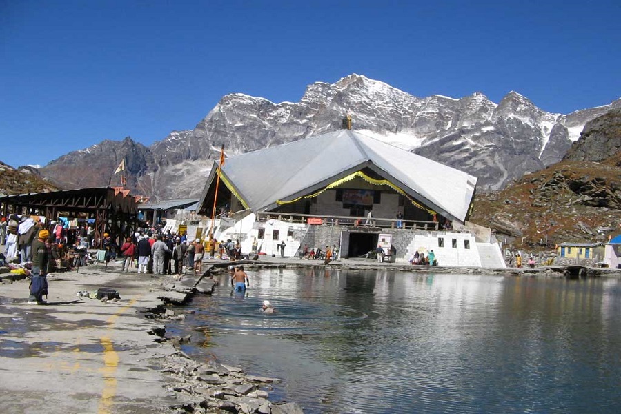Hemkund Sahib portals in Chamoli district of Uttarakhand to open for devotees tomorrow