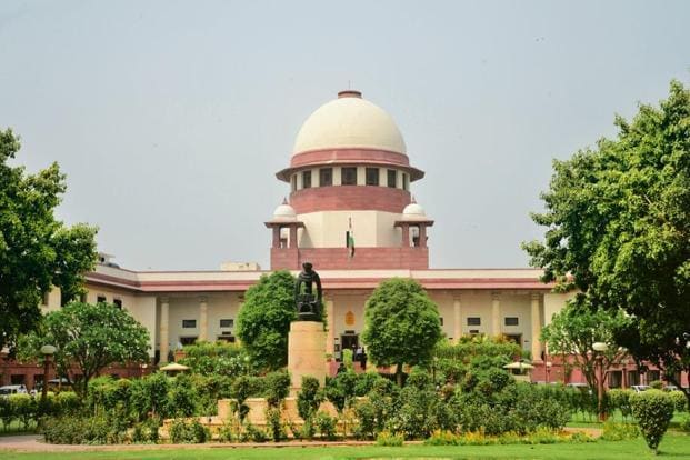 सर्वोच्‍च न्‍यायालय ने केंद्र तथा सभी राज्यों और केंद्र शासित प्रदेशों से महिला वकीलों के लिए आरक्षण की मांग से जुड़ी जनहित याचिका पर जवाब मांगा