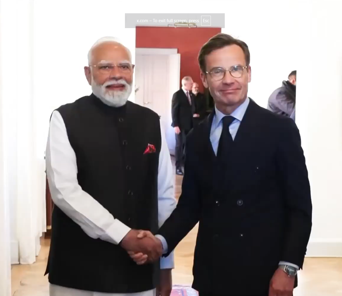 प्रधानमंत्री नरेंद्र मोदी ने गोथेनबर्ग में स्‍वीडन के प्रधानमंत्री उल्फ क्रिस्टर्सन से बातचीत की