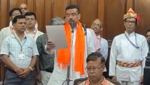 পশ্চিমবঙ্গ বিধানসভায় আজ নবনির্বাচিত বিধায়কদের শপথ গ্রহণ চলেছে