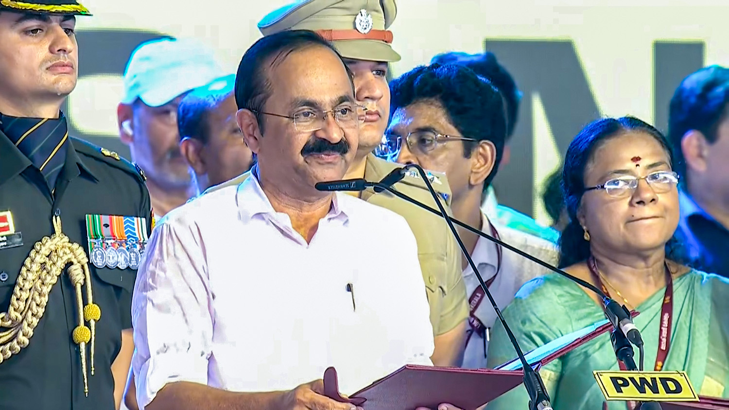 Congress leader V. D. Satheesan takes oath as Keralam CM along with 20 Cabinet Ministers