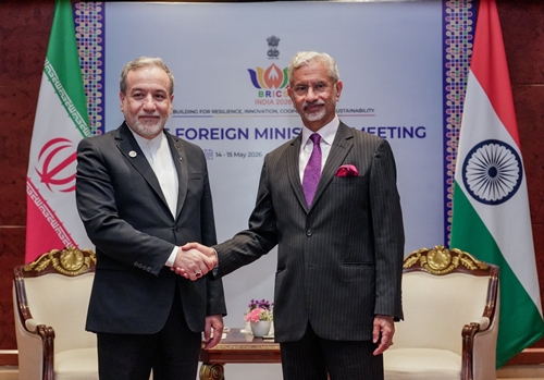EAM S Jaishankar meets Iranian FM Abbas Araghchi in New Delhi