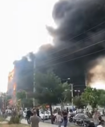 Iran: Eight killed, 36 injured in a fire incident at shopping centre near Tehran