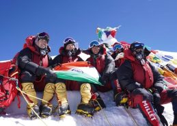 HM Amit Shah congratulates ITBP all-women expedition team for unfurling Tiranga atop Mount Everest