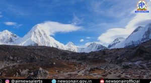 492 climbers including 95 Indians to scale Mt Everest this season