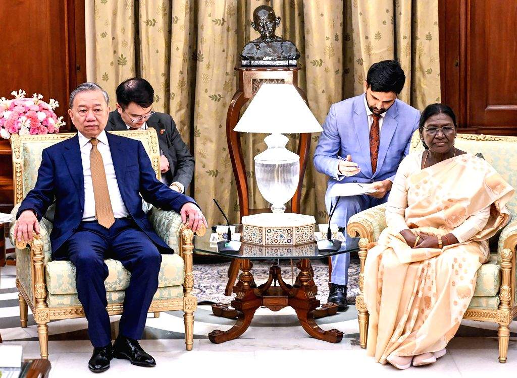 President Murmu hosts President of Vietnam To Lam at Rashtrapati Bhavan